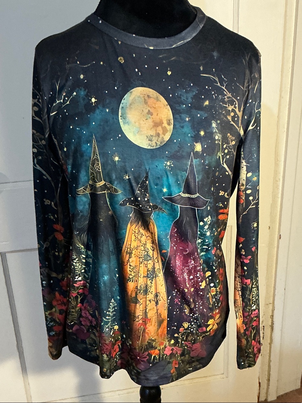 Women’s Long-Sleeve Graphic Sweater in Navy with Witch Moon Print